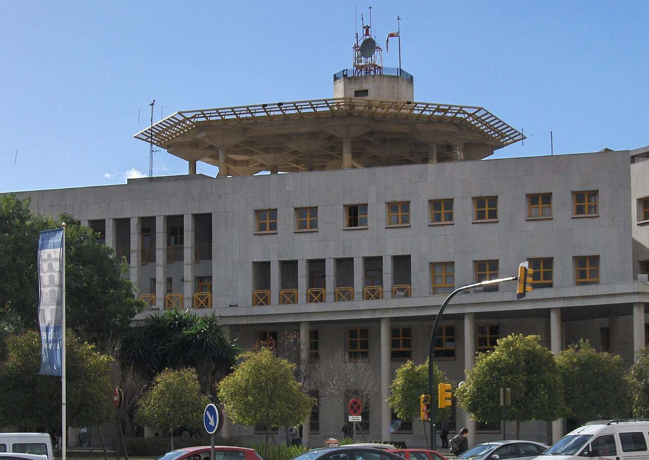 Spanische Polizeidienststelle — Anlaufstelle für NIE-Antrag vor Ort an der Costa del Sol